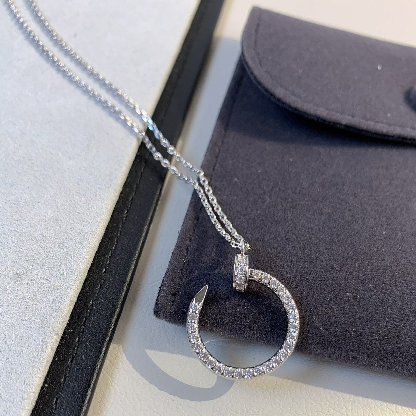 [Imperial] JUSTE NECKLACE SILVER DIAMONDS