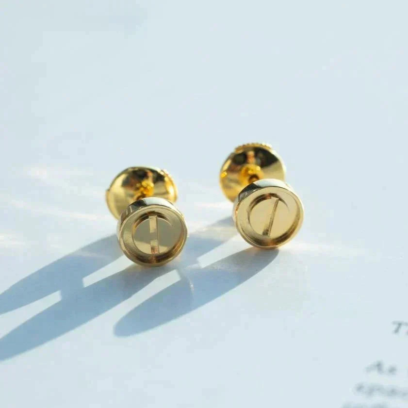 [Imperial] LOVE EARRINGS GOLD 10MM