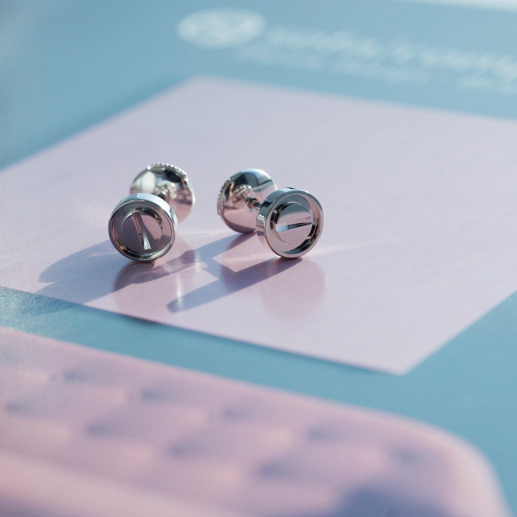 [Imperial] LOVE EARRINGS SILVER 10MM