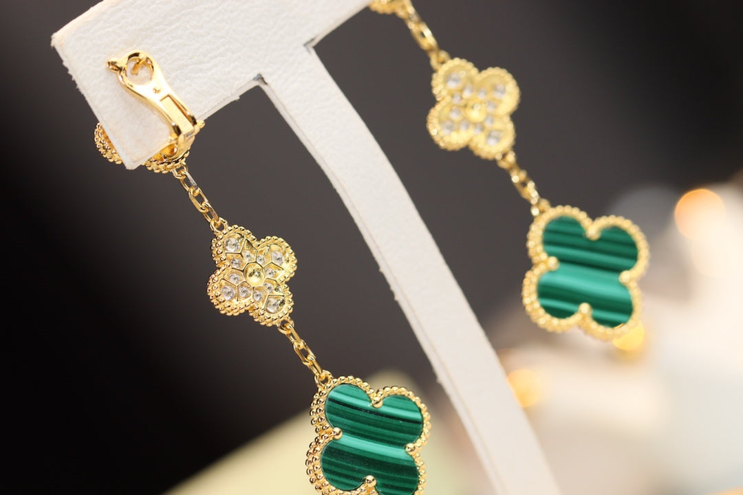 [Imperial] CLOVER EARRINGS GOLD MALACHITE DIAMOND 3 MOTIF