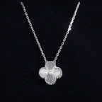 [Imperial] CLOVER  15MM DIAMOND LASER NECKLACE SILVER
