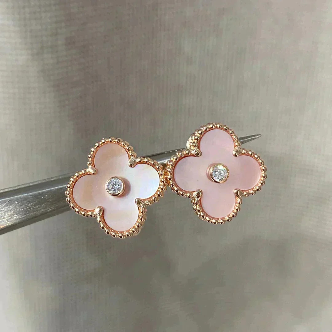 [Imperial] CLOVER MEDIUM 1 MOTIFS  PINK MOP DIAMOND EARRINGS