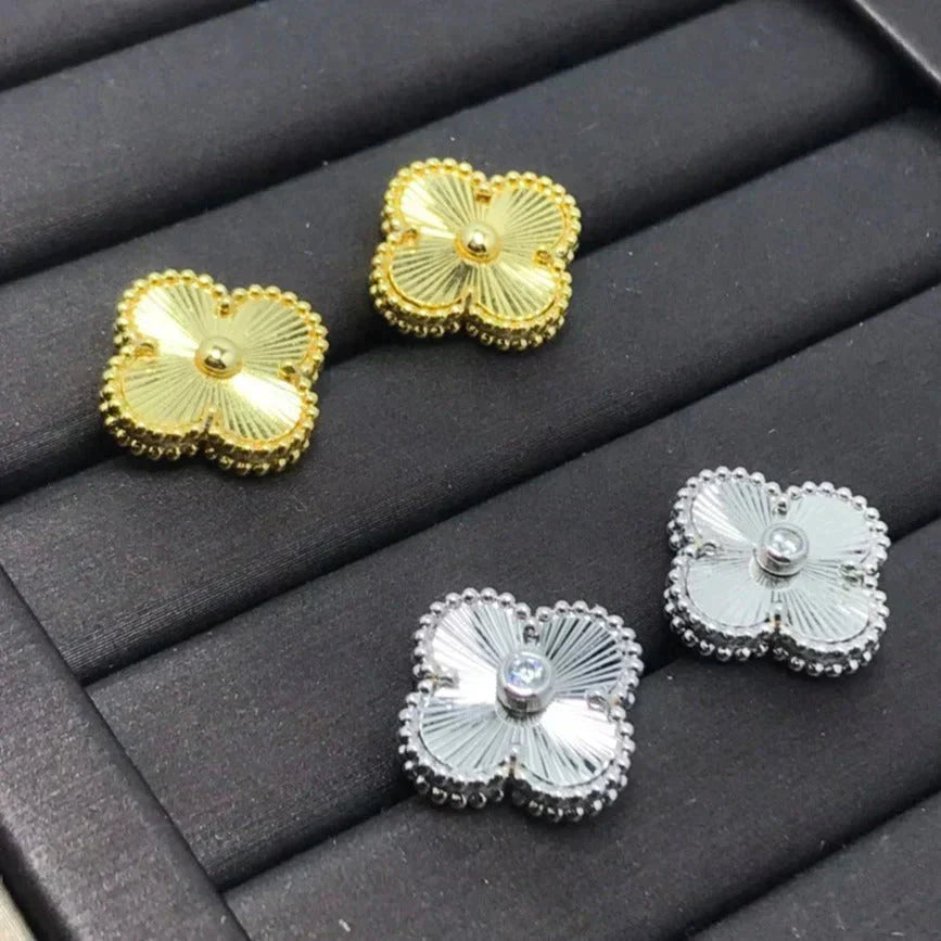 [Imperial] CLOVER MINI 9.5MM LASER EARRINGS