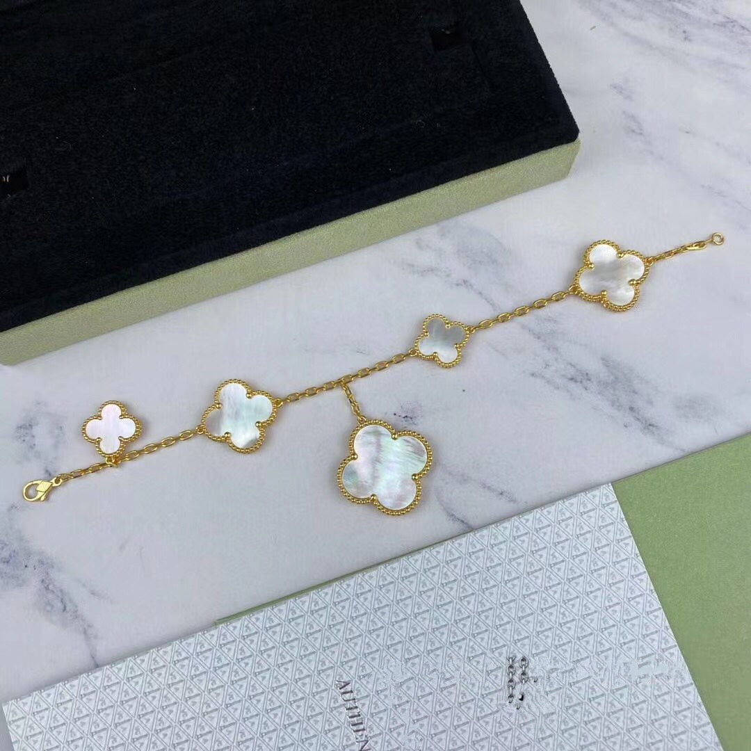 [Imperial] MAGIC CLOVER MOP GOLD BRACELET 5 MOTIFS