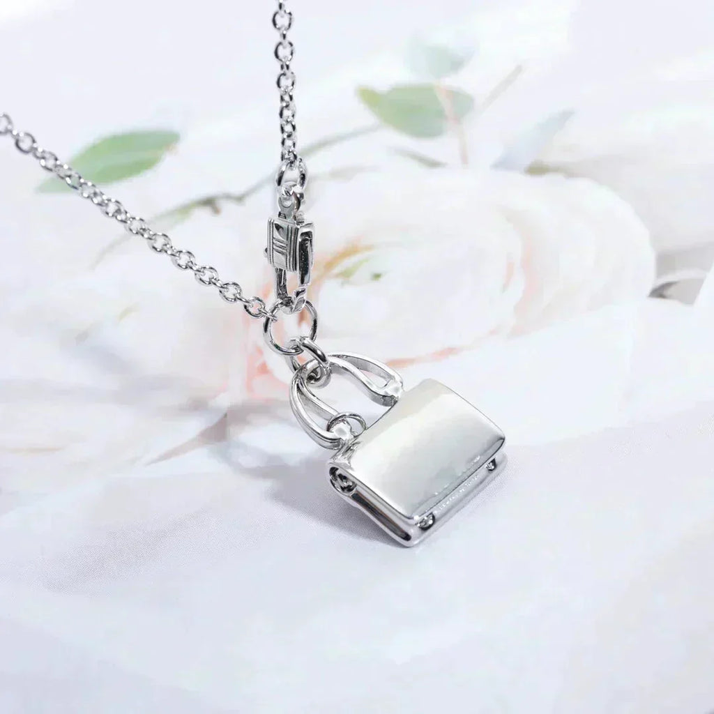 [Imperial] AMULETTE PEDANT SILVER NECKLACE