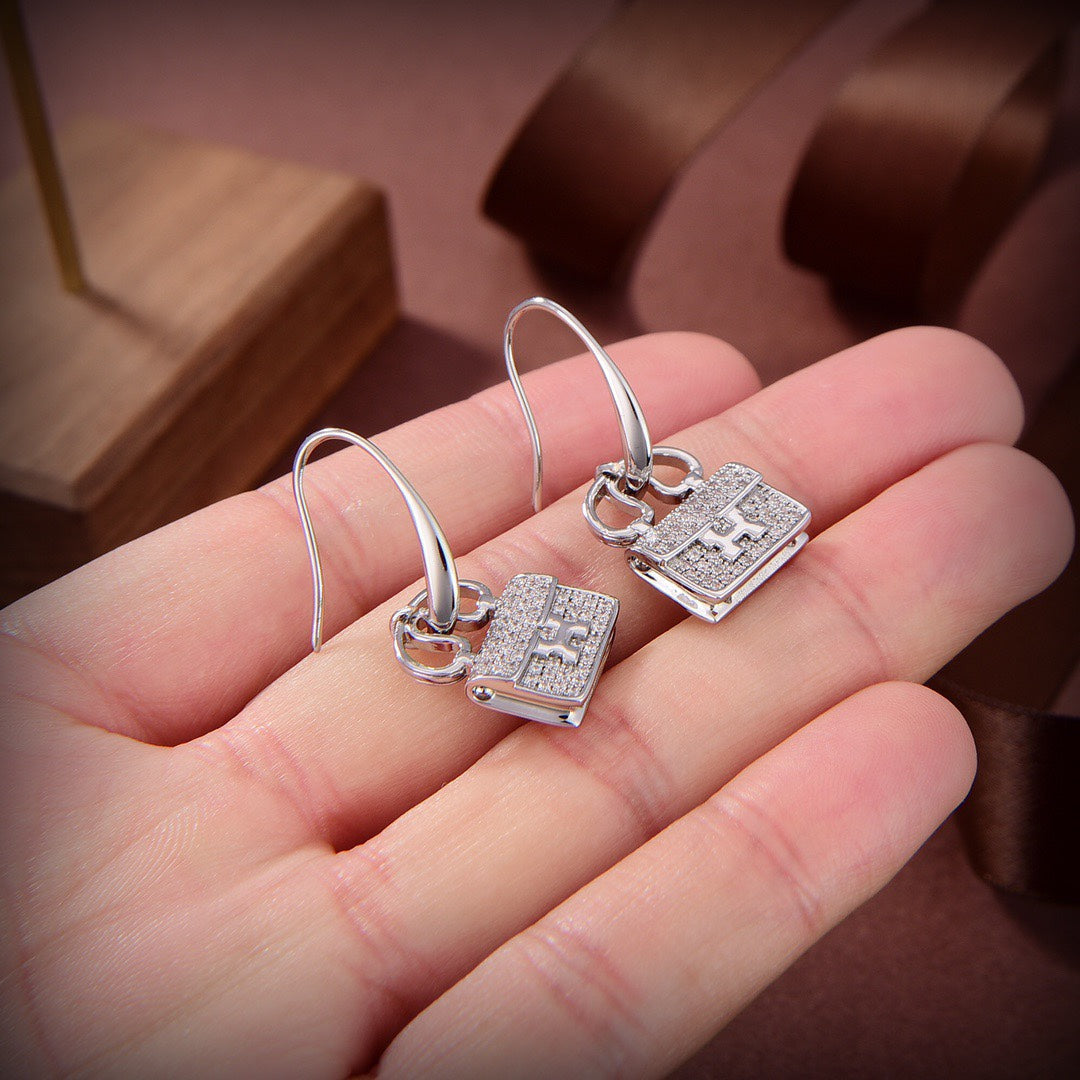 [Imperial] KELLY DIAMOND EARRINGS