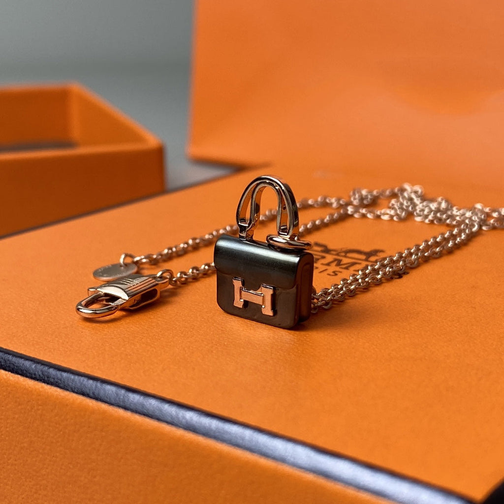 [Imperial] CONSTANCE BLACK PEDANT PINK GOLD NECKLACE