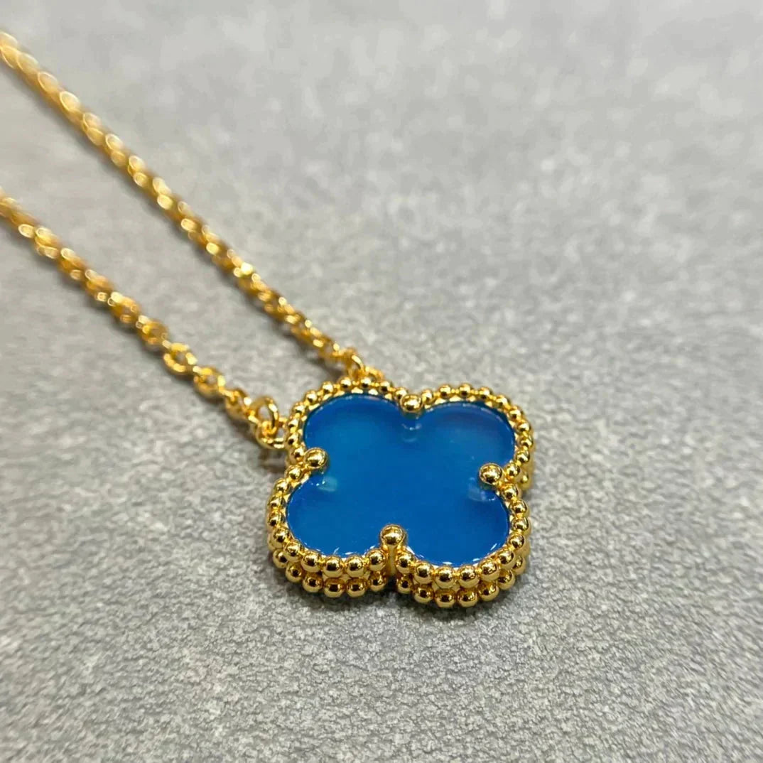[Imperial] CLOVER 15MM BLUE AGATE NECKLACE