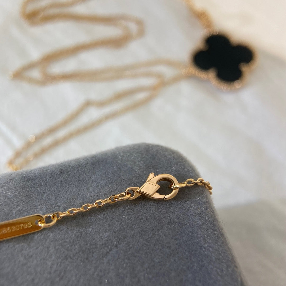 [Imperial] CLOVER 25MM NECKLACE GOLD ONYX