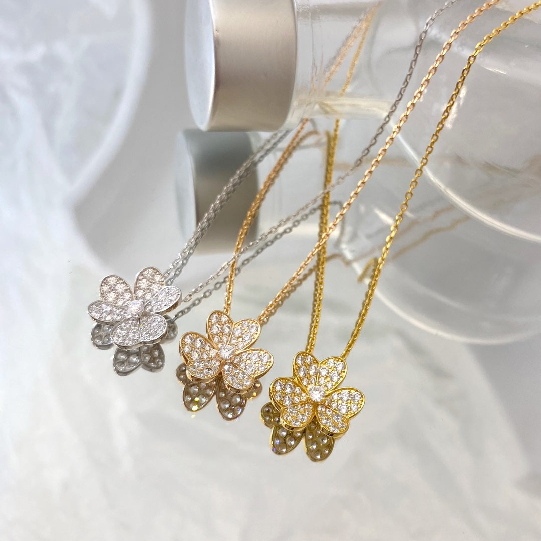 [Imperial] FLOWER DIAMOND NECKLACE