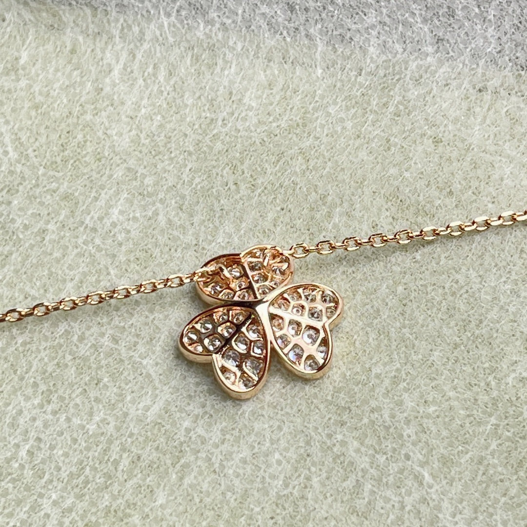 [Imperial] FLOWER DIAMOND NECKLACE