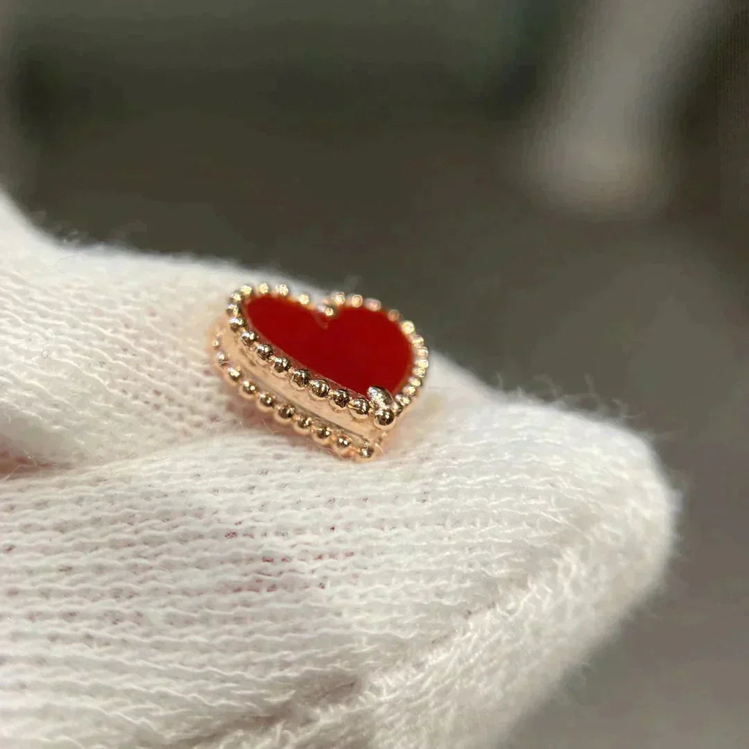 [Imperial] HEART CARNELIAN STUD EARRINGS
