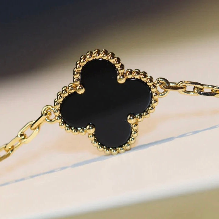 [Imperial] CLOVER 20 MOTIFS ONYX NECKLACE