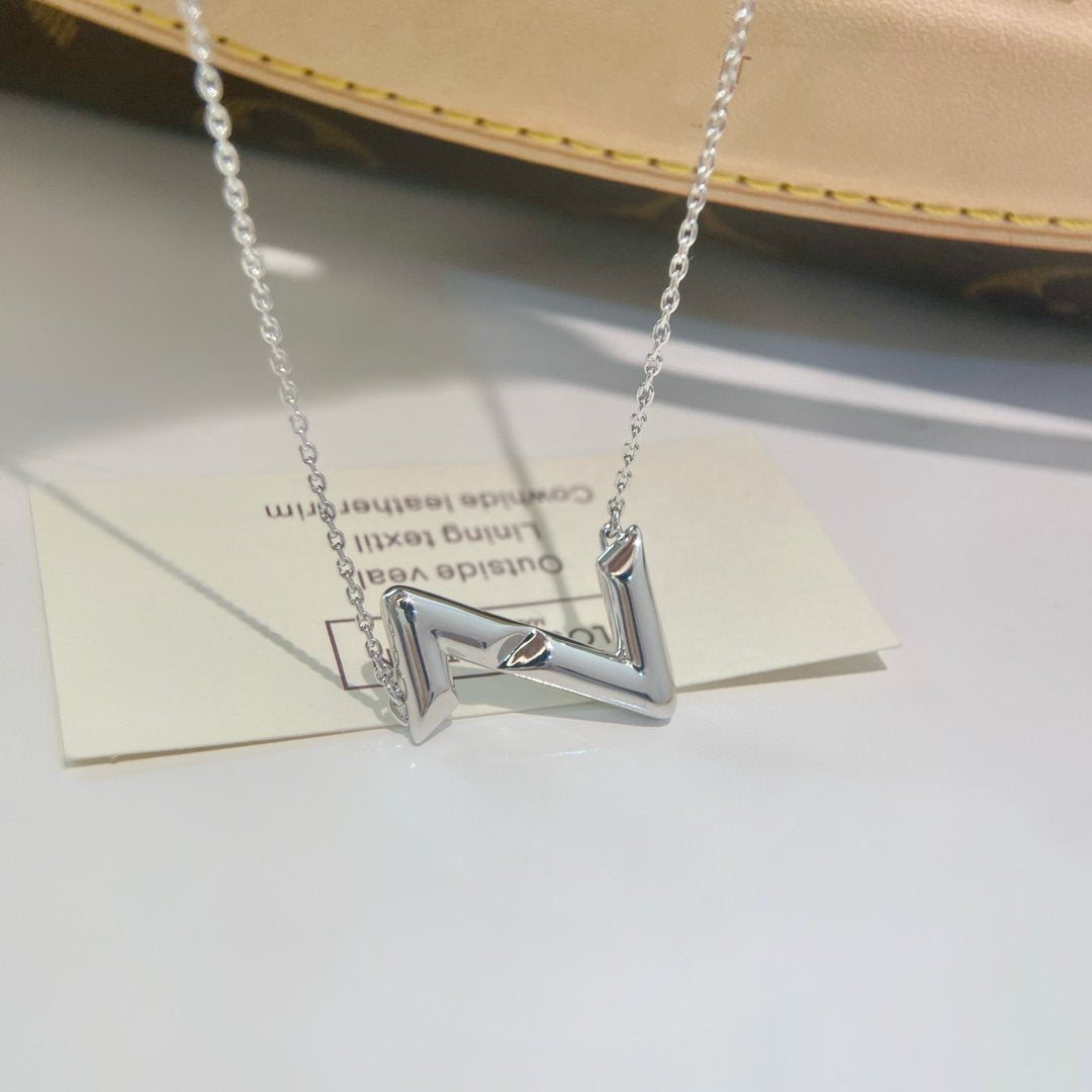 [Imperial] VOLTE UPSIDE DOWN NECKLACE