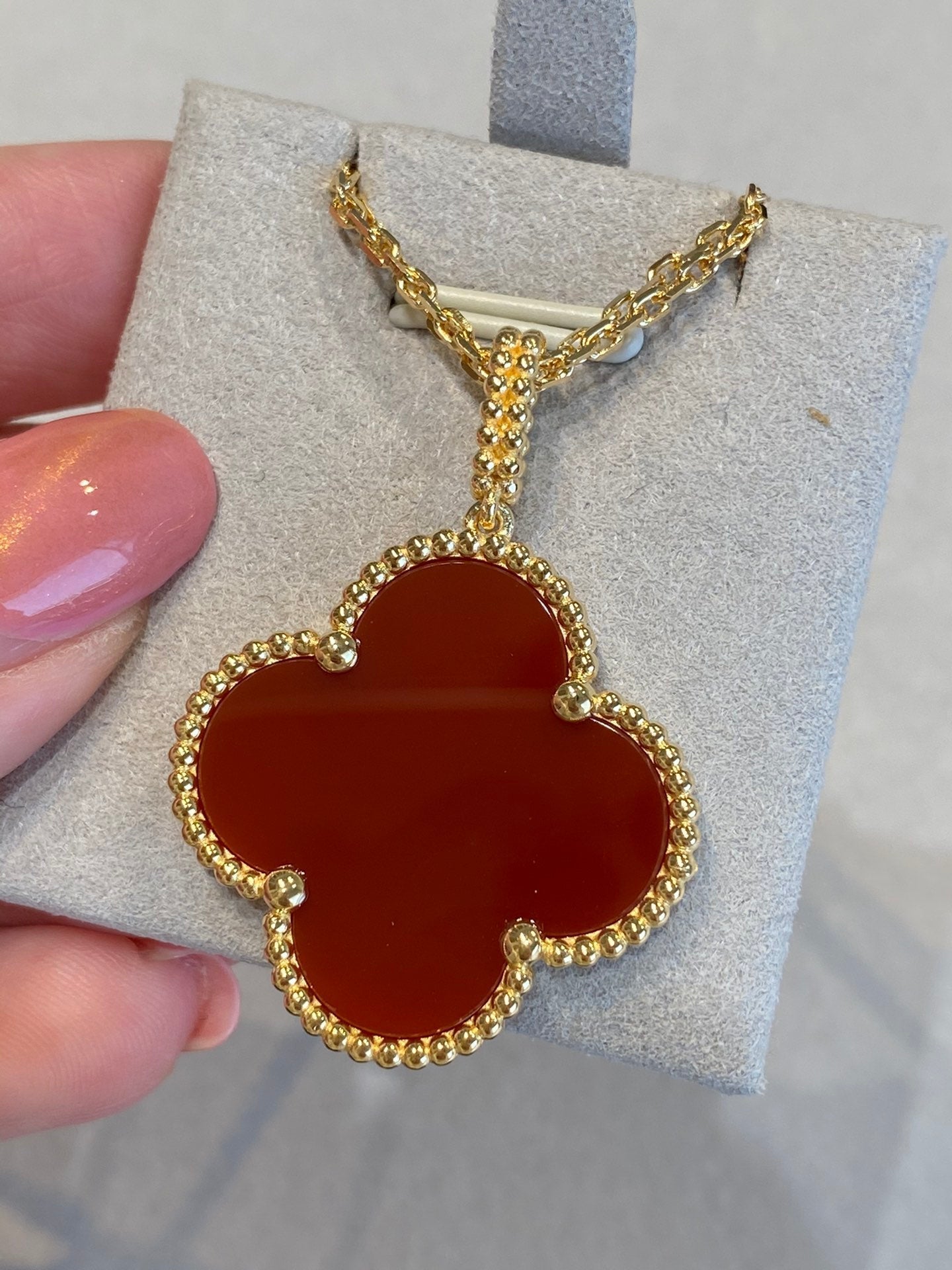 [Imperial] CLOVER 25MM NECKLACE GOLD CARNELIAN