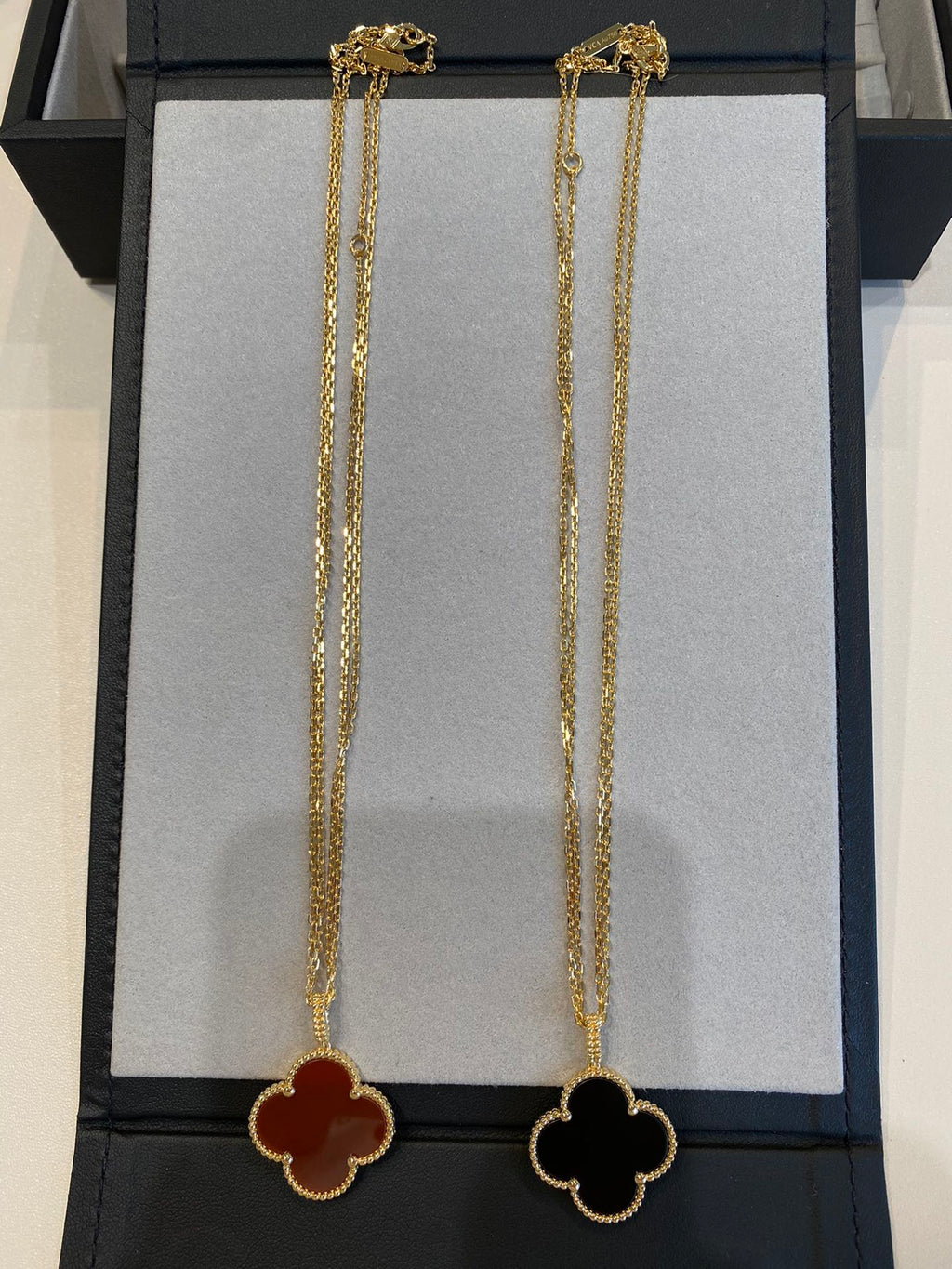 [Imperial] CLOVER 25MM NECKLACE GOLD CARNELIAN