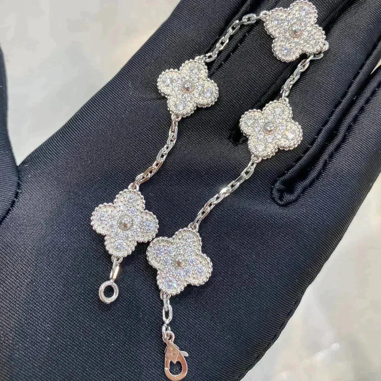 [Imperial] New  CLOVER 5 MOTIF FULL DIAMOND BRACELET COLLECTION