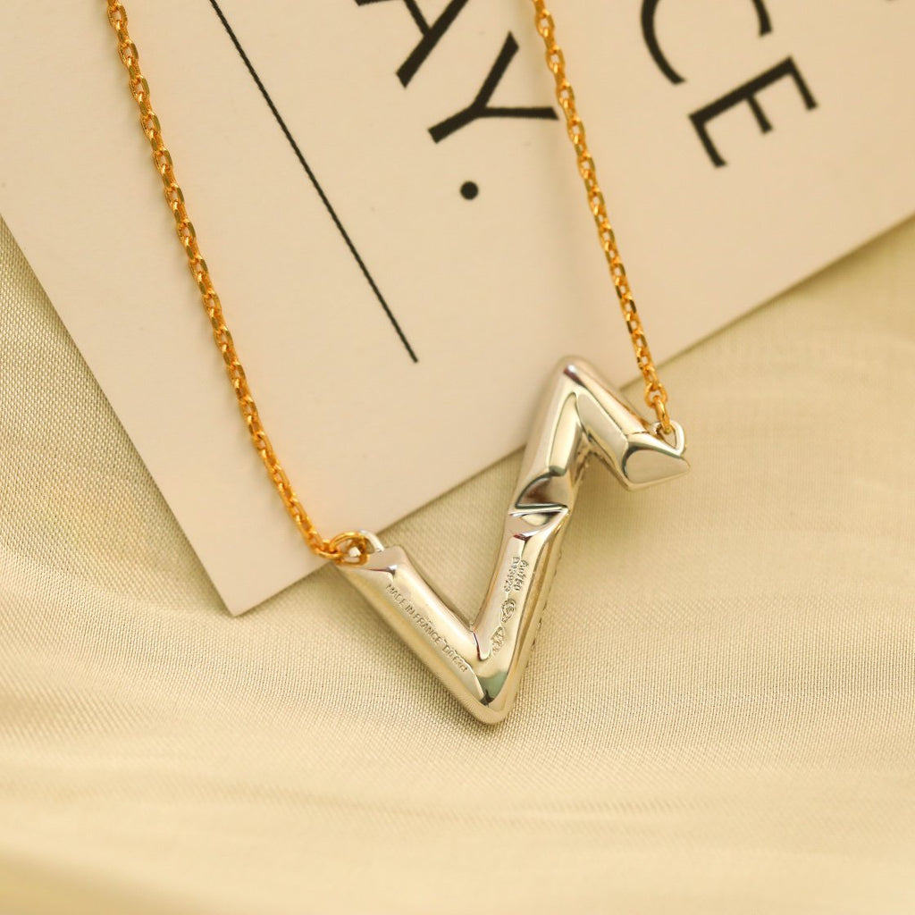 [Imperial] VOLT SILVER DIAMOND PEDANT NECKLACE