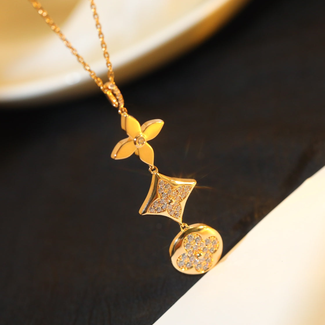 [Imperial] STAR AND SUN DIAMOND PINK GOLD NECKLACE