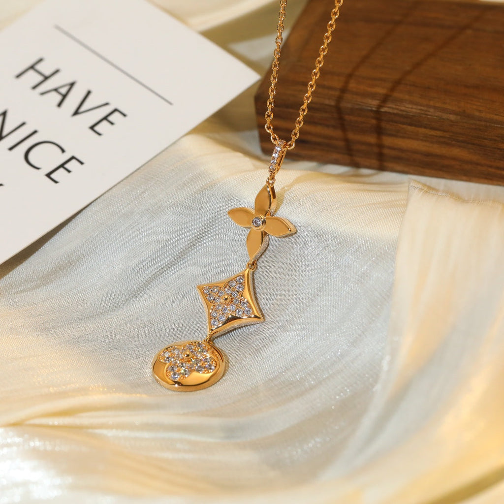 [Imperial] STAR AND SUN DIAMOND PINK GOLD NECKLACE