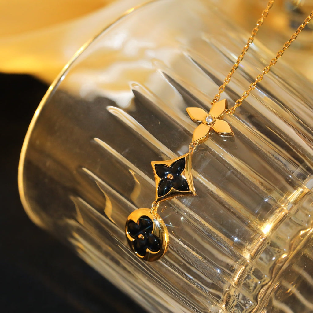 [Imperial] STAR AND SUN ONYX PINK GOLD NECKLACE