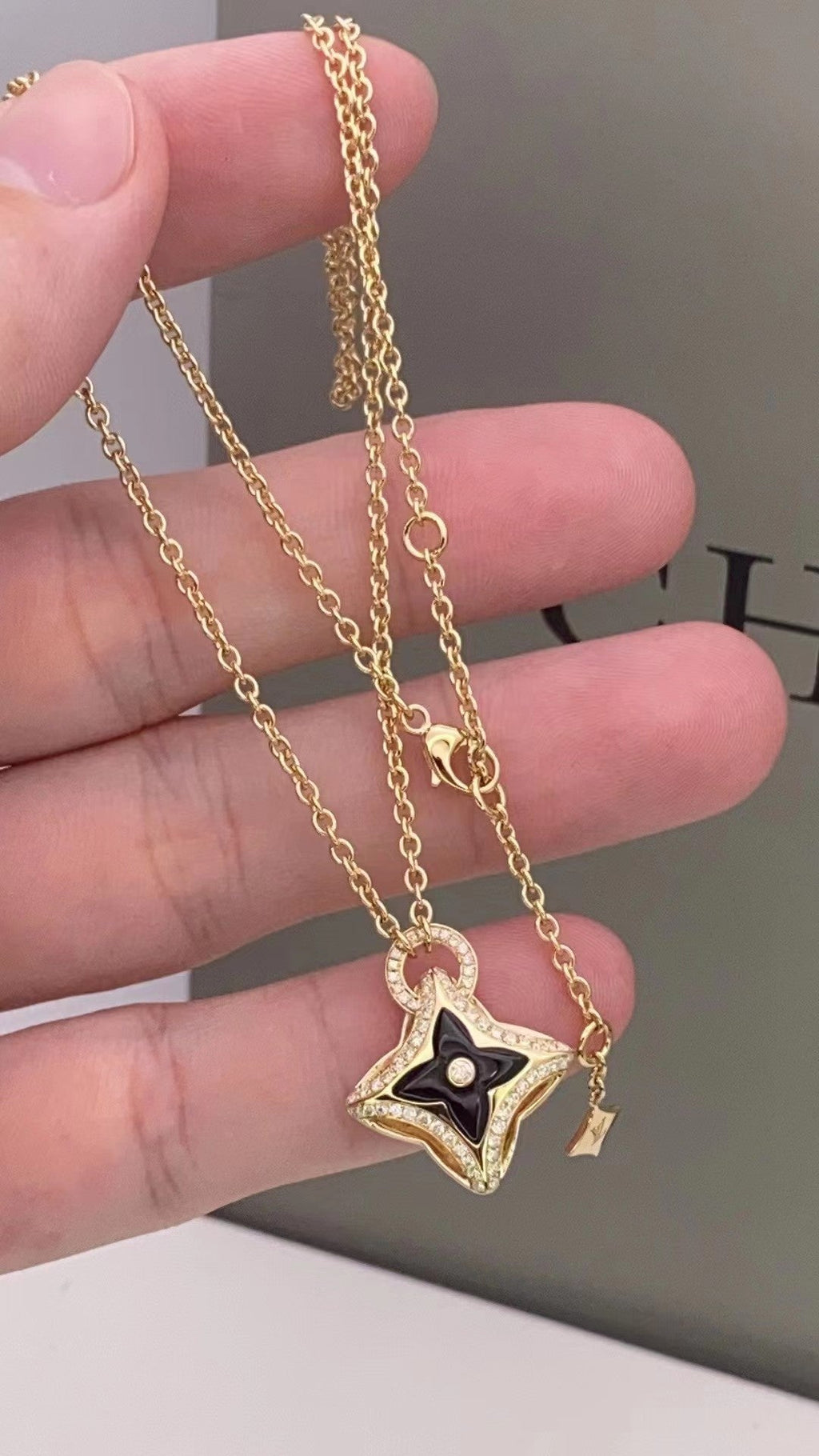 [Imperial] STAR PEDANT PINK GOLD DIAMOND NECKLACE