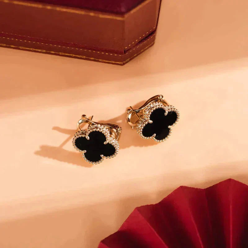 [Imperial] CLOVER MEDIUM 1 MOTIFS  ONYX STUD EARRINGS