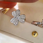 [Imperial] CLOVER COMOS DIAMOND EARRINGS SILVER