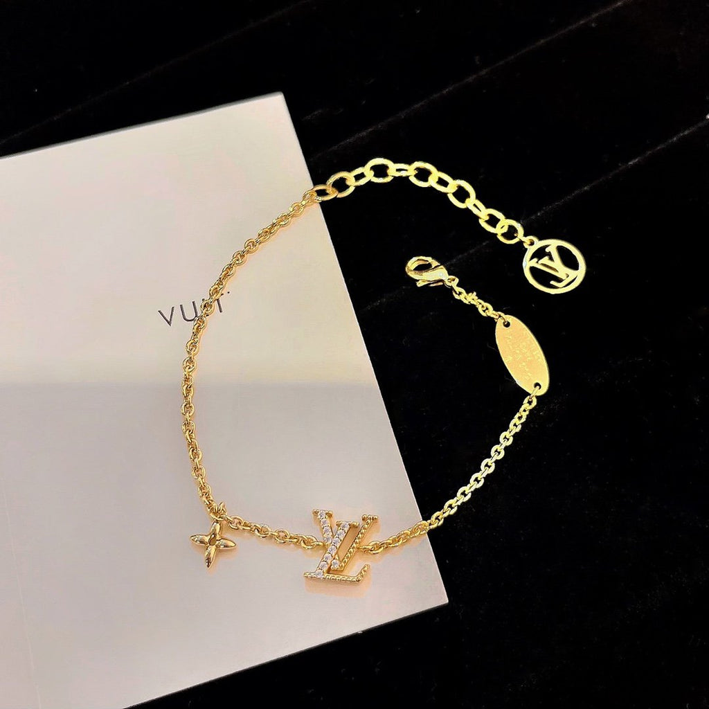 [Imperial] LOGO STAR MOTIF GOLD BRACELET