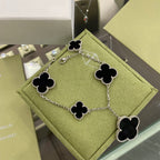 [Imperial] CLOVER 5 MOTIFS SIVLER ONYX BRACELET