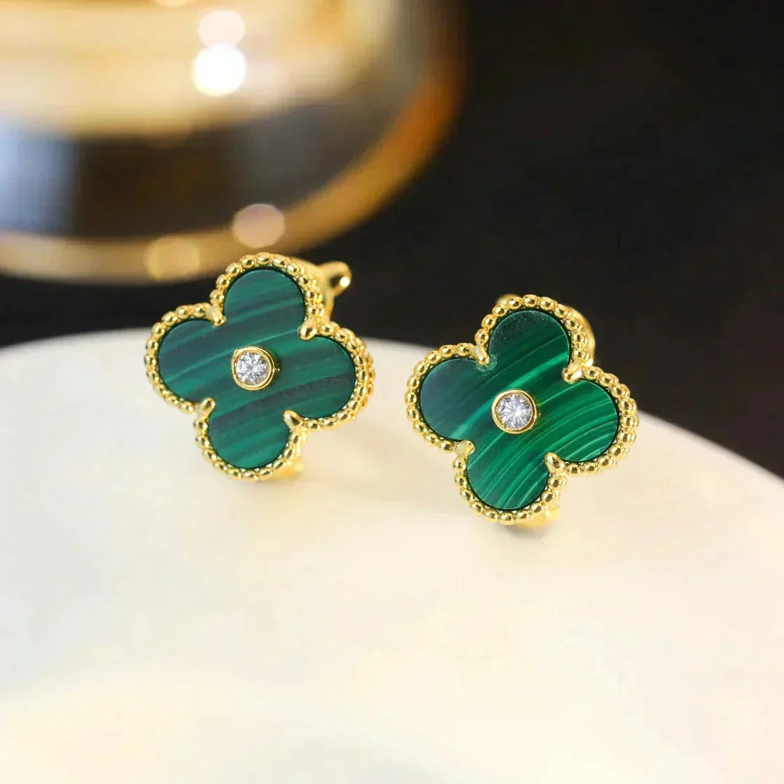 [Imperial] CLOVER MEDIUM 1 MOTIFS MALACHITE DIAMOND EARRINGS