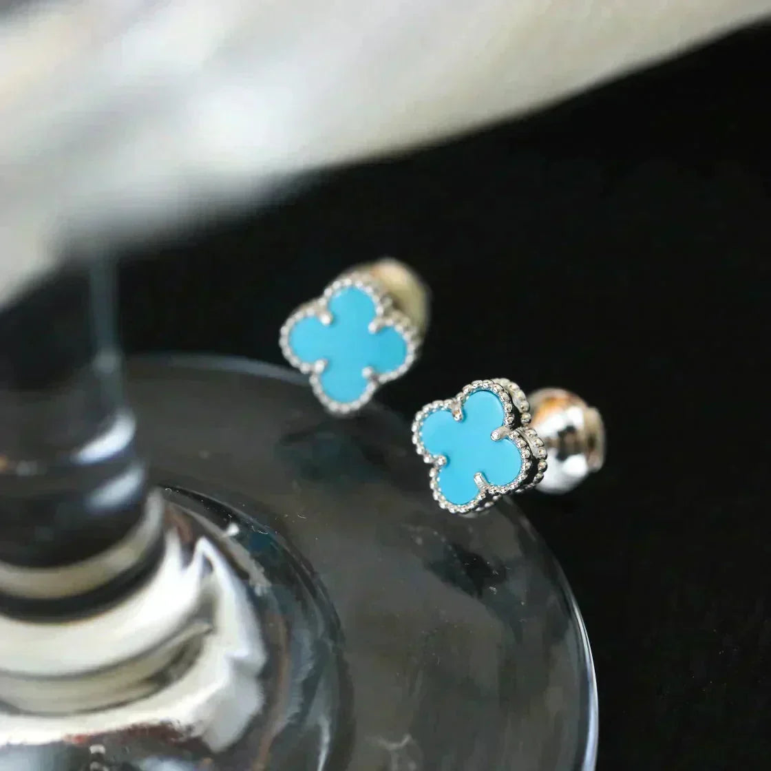 [Imperial] CLOVER MINI 9.5MM ONYX STUD EARRINGS SILVER
