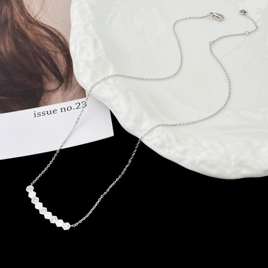 [Imperial] BEE MY LOVE DIAMOND NECKLACE