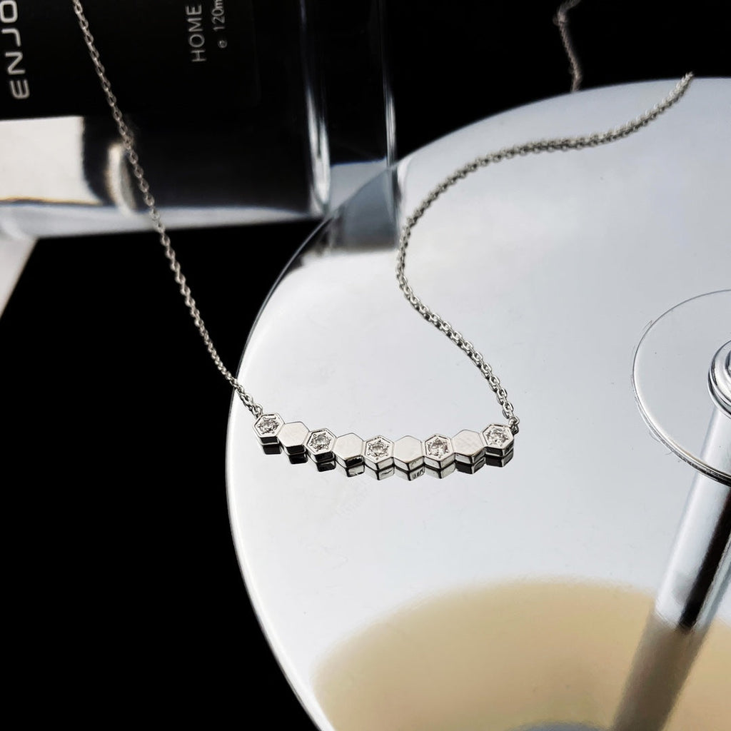 [Imperial] BEE MY LOVE DIAMOND NECKLACE