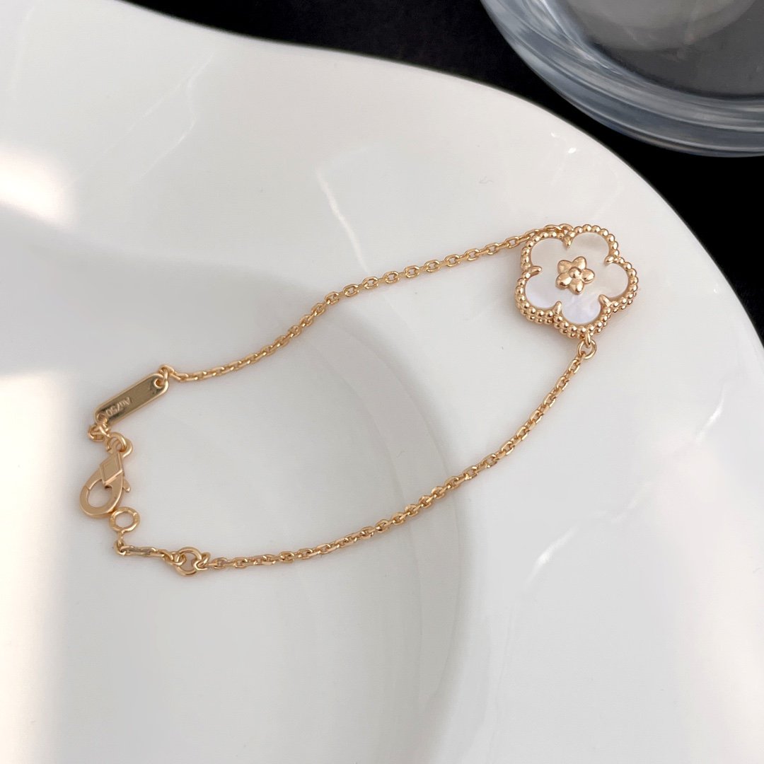 [Imperial] LUCKY SPRING ROSE GOLD MOP BRACELET