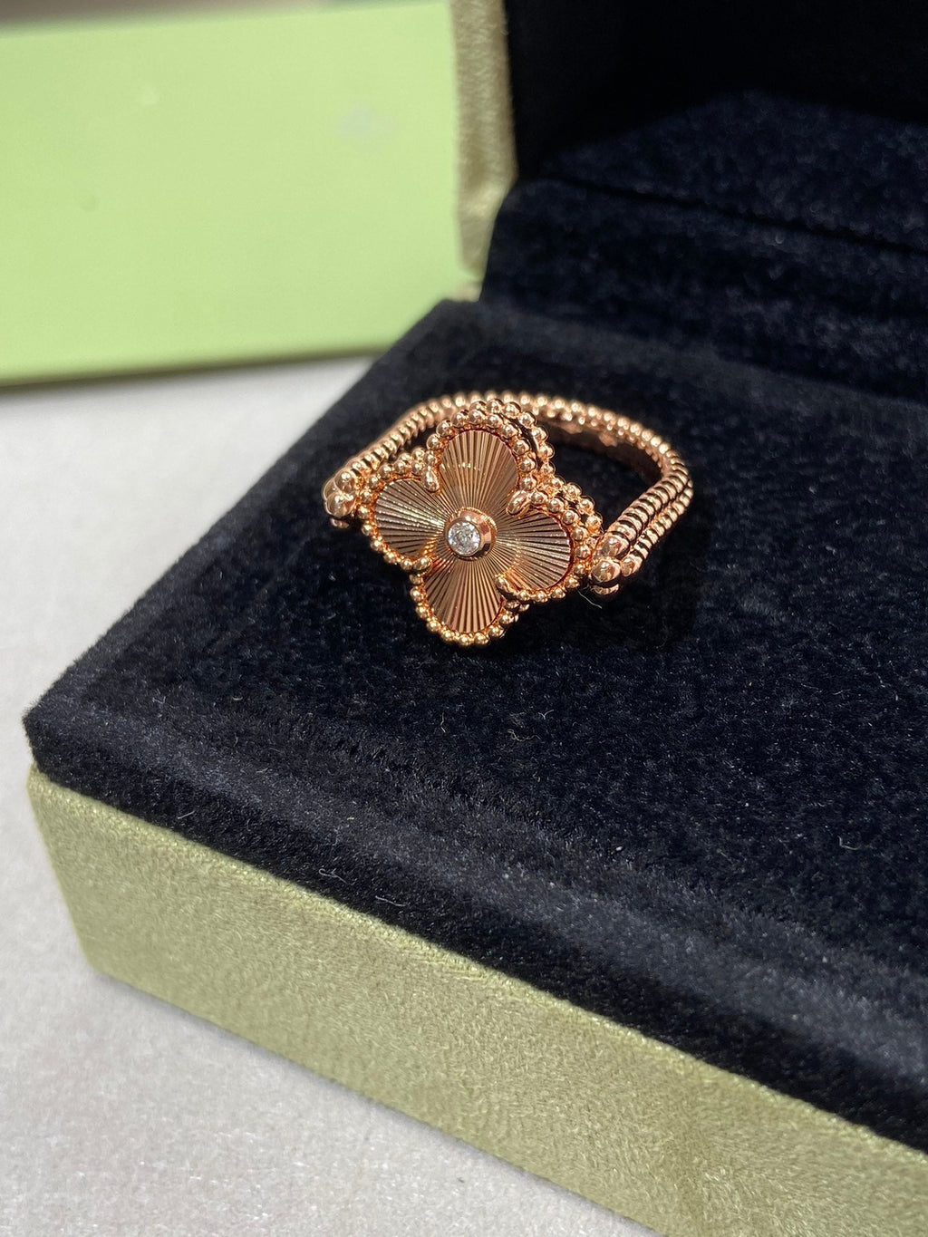 [Imperial] CLOVER RIVERSIBLE ROSE GOLD RING