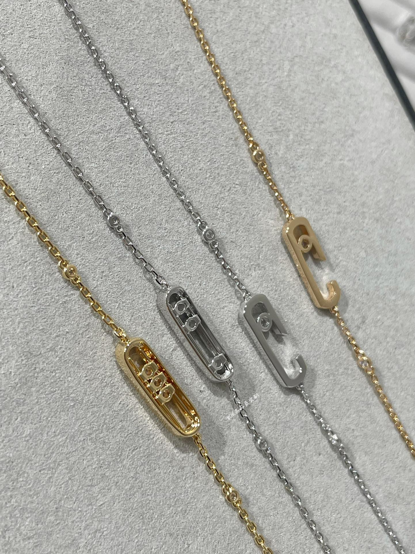 [Imperial] BABY MOVE DIAMOND BRACELET
