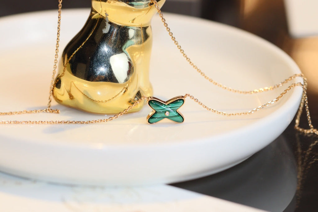 [Imperial] JEUX MALACHITE 1 DIAMOND PINK GOLD NECKLACE
