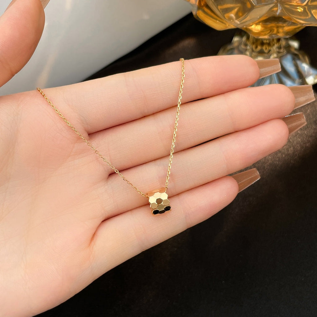[Imperial] BEE MINI NECKLACE