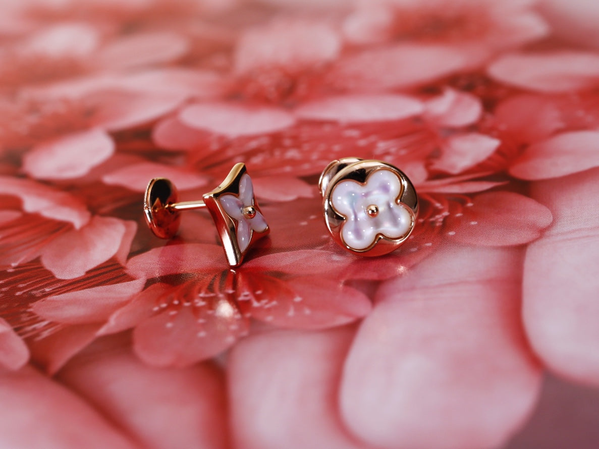 [Imperial] STAR AND SUN PINK GOLD MOP STUD EARRINGS