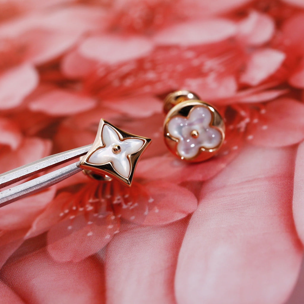 [Imperial] STAR AND SUN PINK GOLD MOP STUD EARRINGS