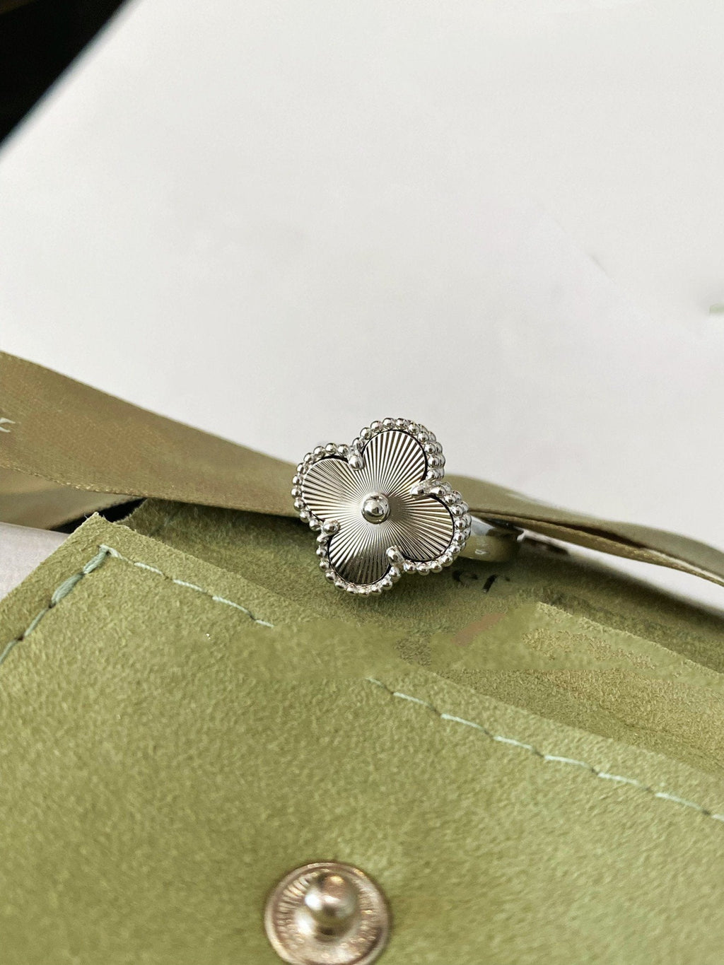 [Imperial] CLOVER SILVER RING