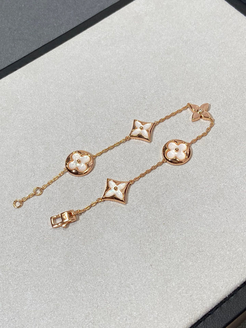 [Imperial] STAR AND SUN 5 MOTIF MOP PINK GOLD BRACELET