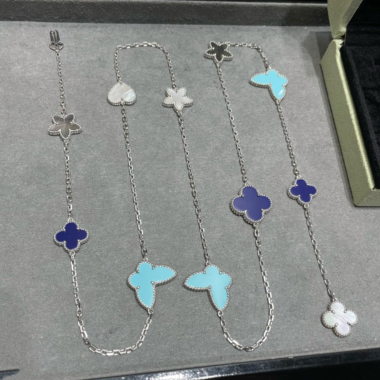 [Imperial] LUCKY CLOVER SILVER 11 MOTIF NECKLACE