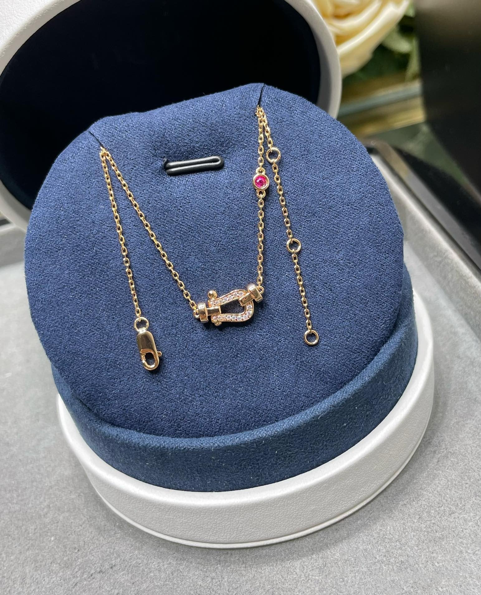 [Imperial] FORCE 10 DIAMOND PINK GOLD NECKLACE