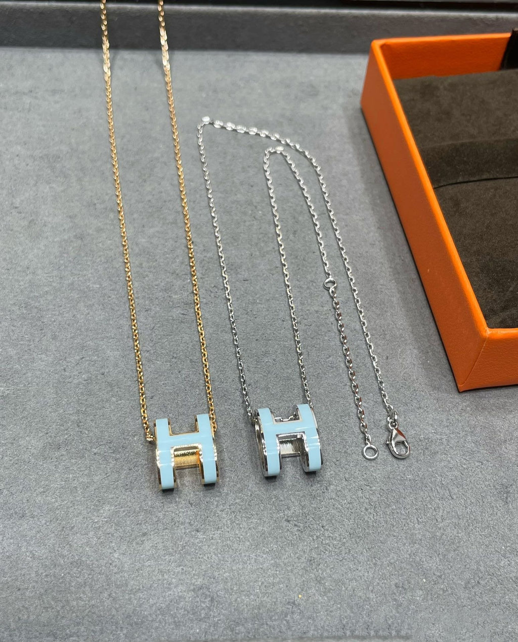 [Imperial] POP H SKY BLUE NECKLACE