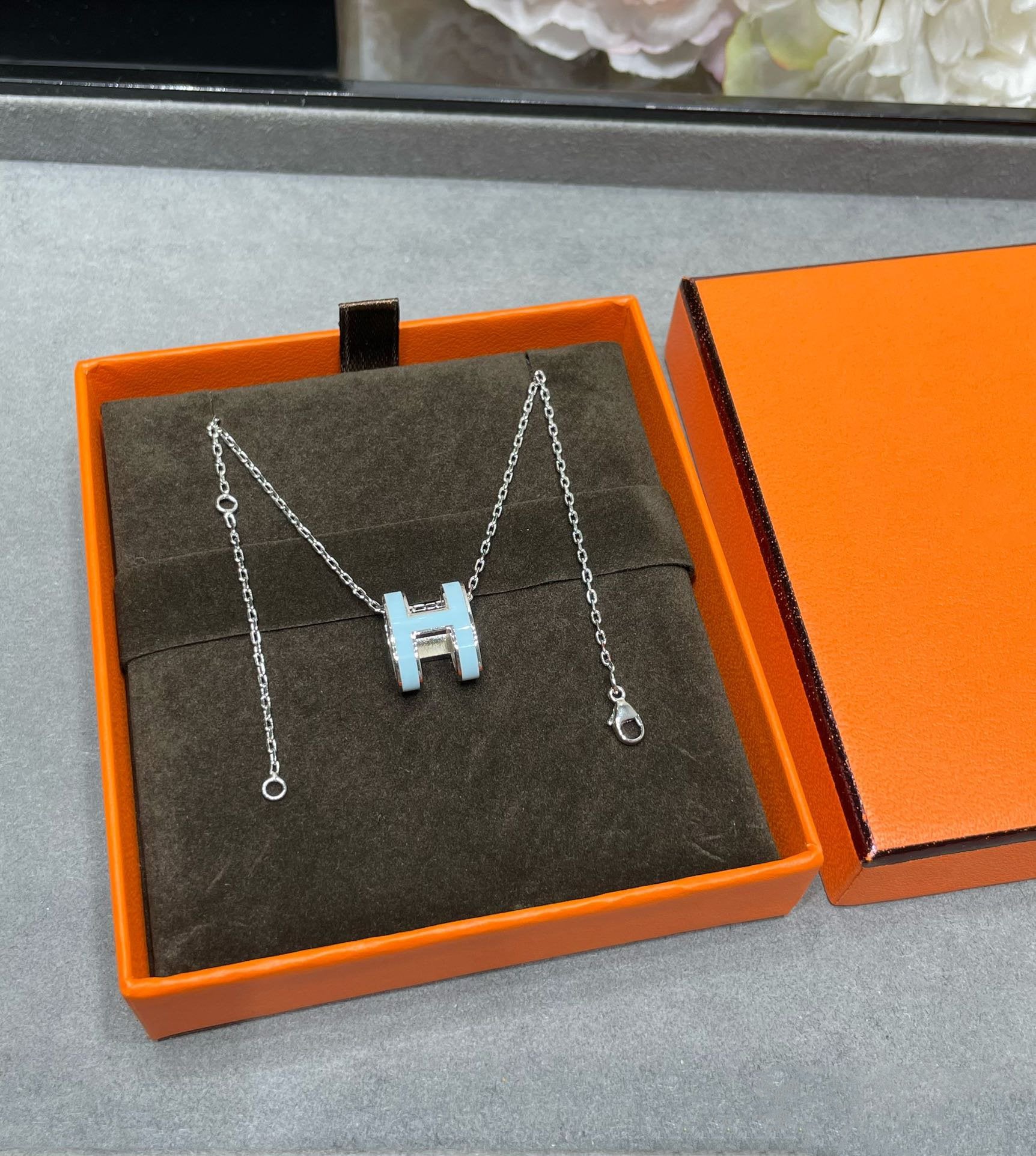 [Imperial] POP H SKY BLUE NECKLACE