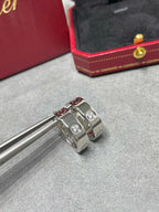 [Imperial] LOVE 5.5MM 1 DIAMOND EARRINGS