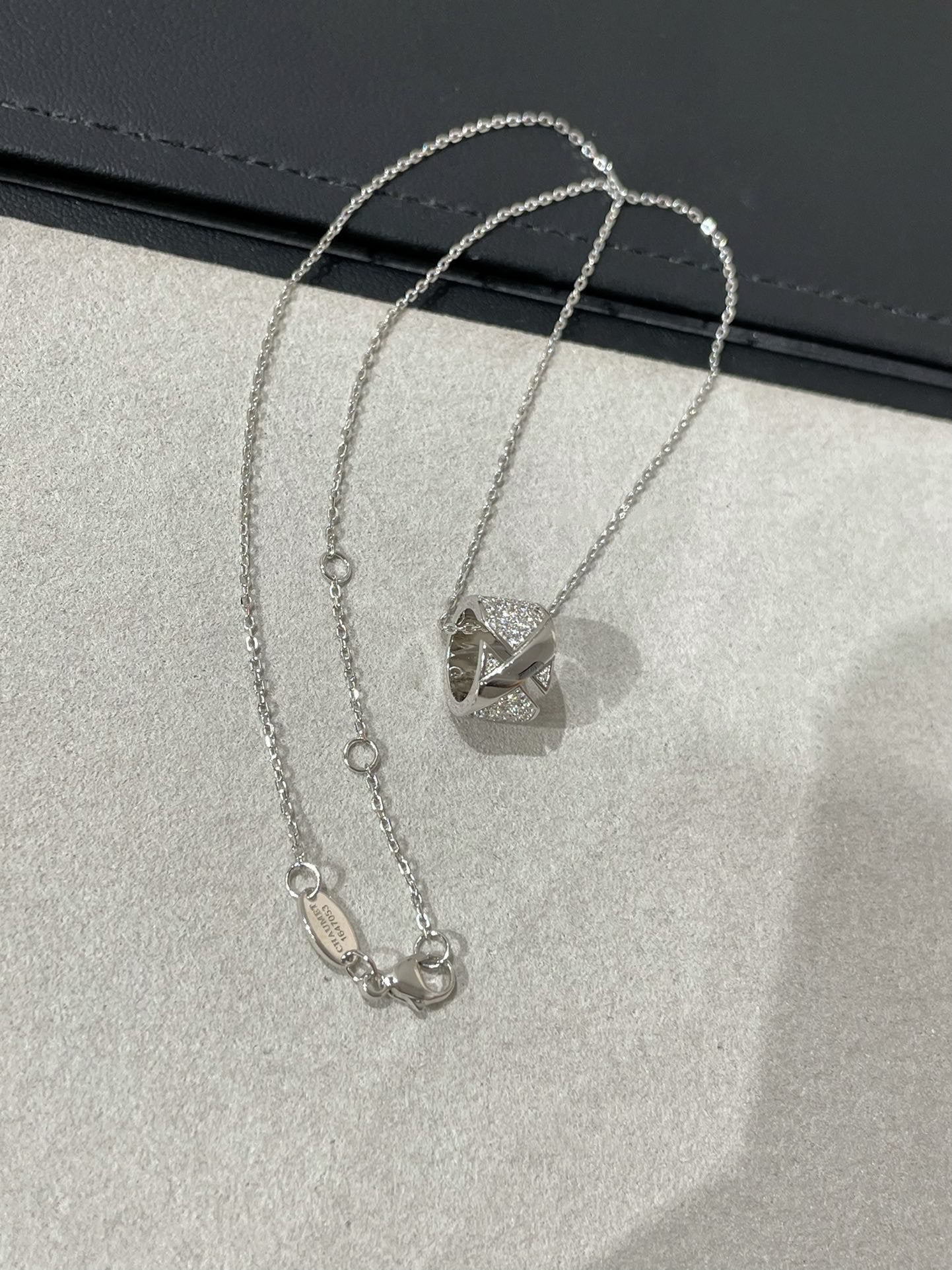 [Imperial] LIENS EVIDENCE DIAMOND PAVED NECKLACE
