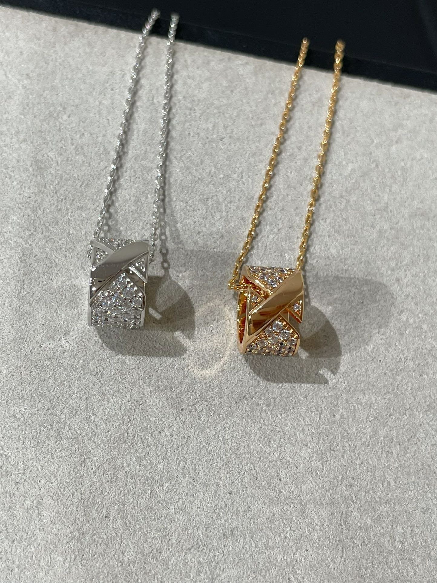 [Imperial] LIENS EVIDENCE DIAMOND PAVED NECKLACE